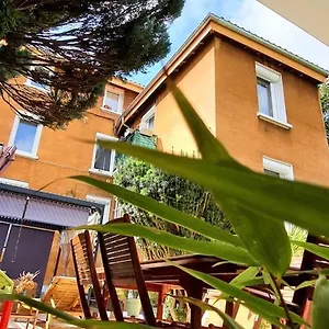  Appartement Stephanois Studio, Parking& Borne Electrique France